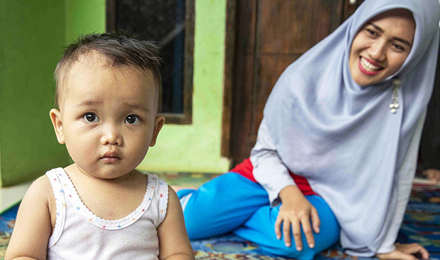 Midwives in Indonesia are helping deliver healthy babies.